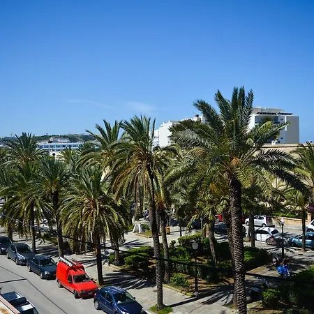 公寓式酒店 Achillion 2*